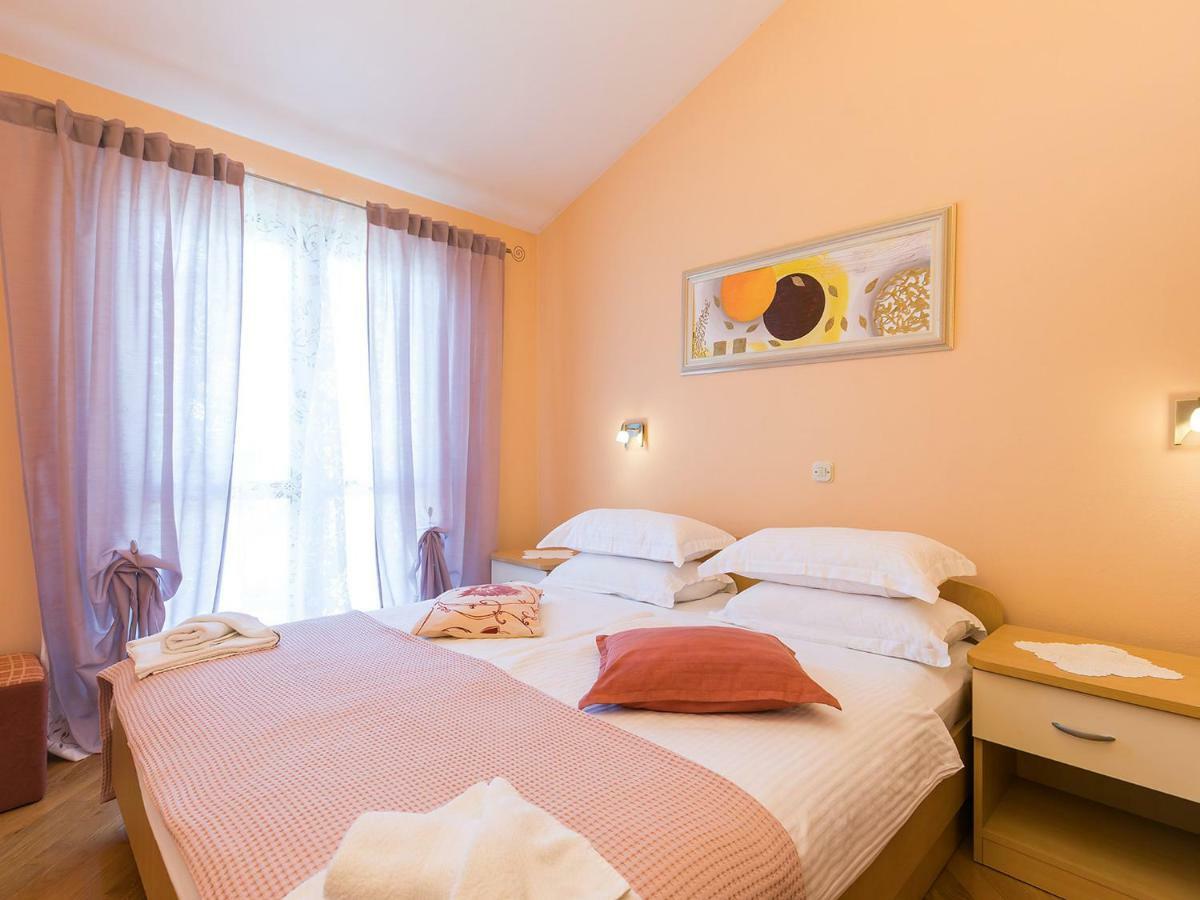 Apartments Nada Врсар Экстерьер фото