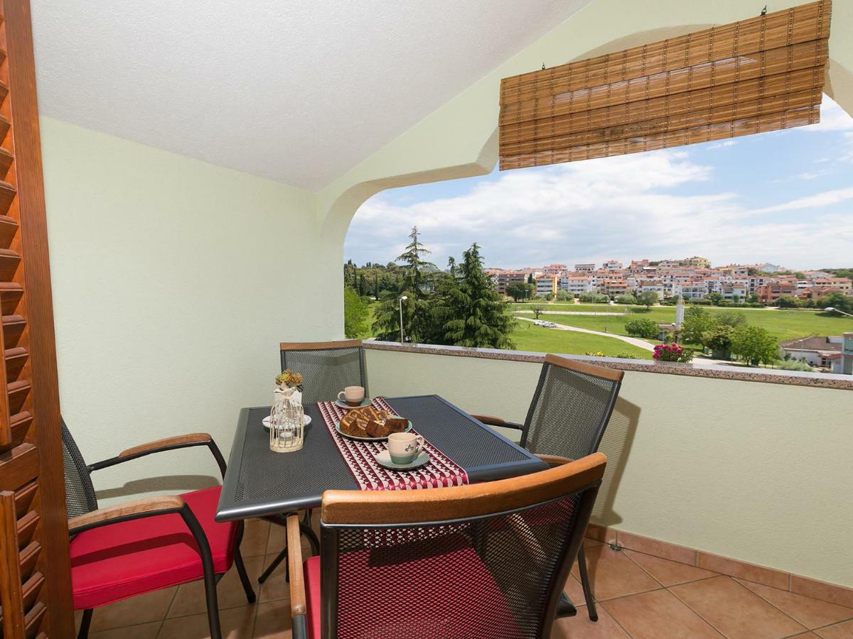 Apartments Nada Врсар Экстерьер фото